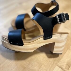 Nisolo- Black Leather Women's Platform Sandals